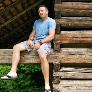 Meet your Posher, T.j.